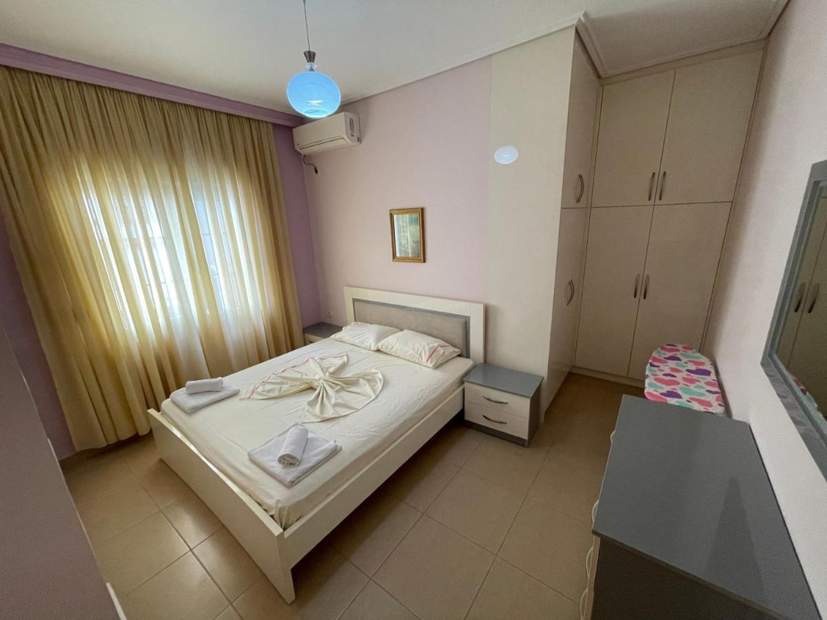 Flower Apartment